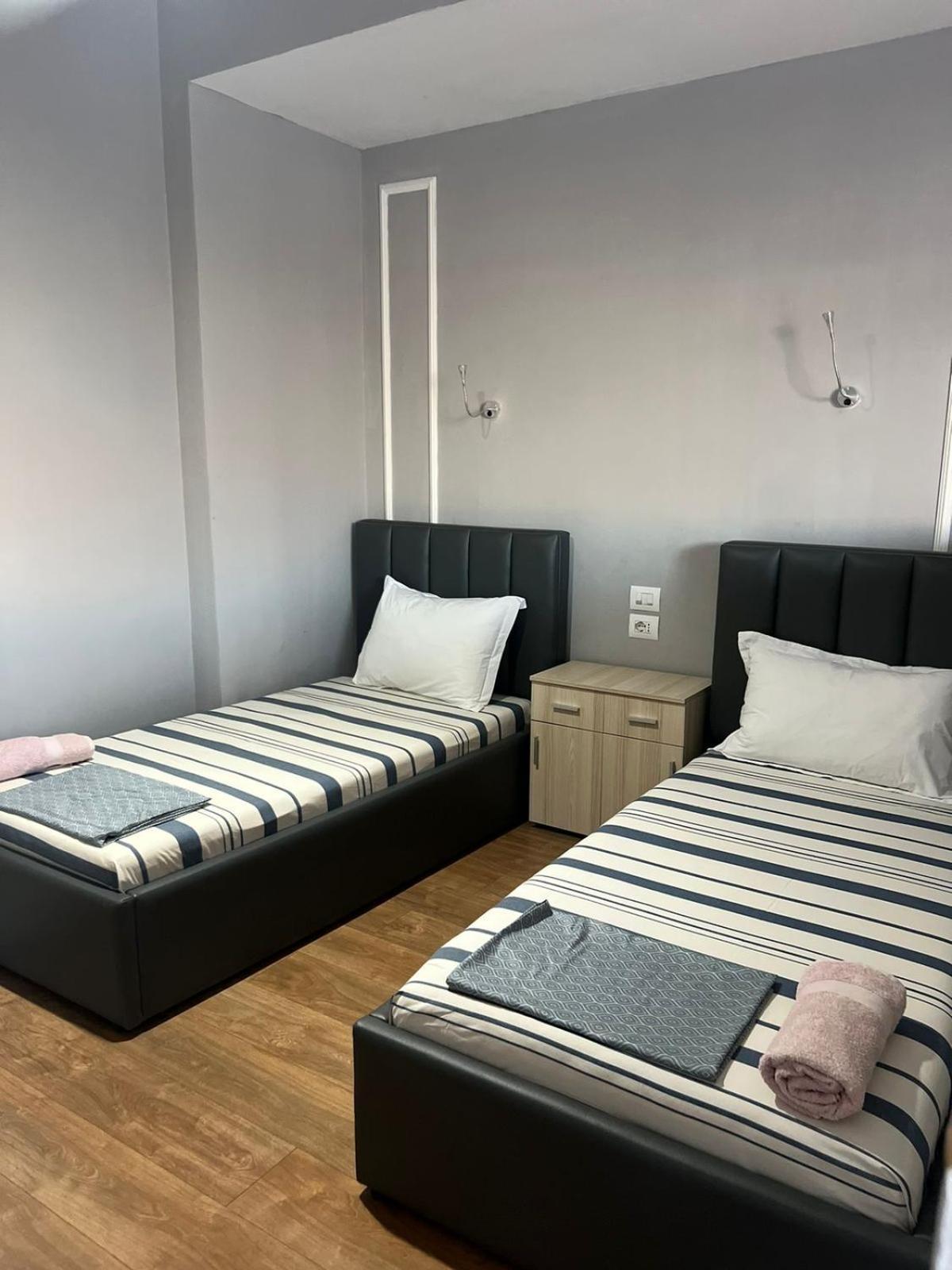 City Centre Rooms 4R Shkodër Eksteriør bilde